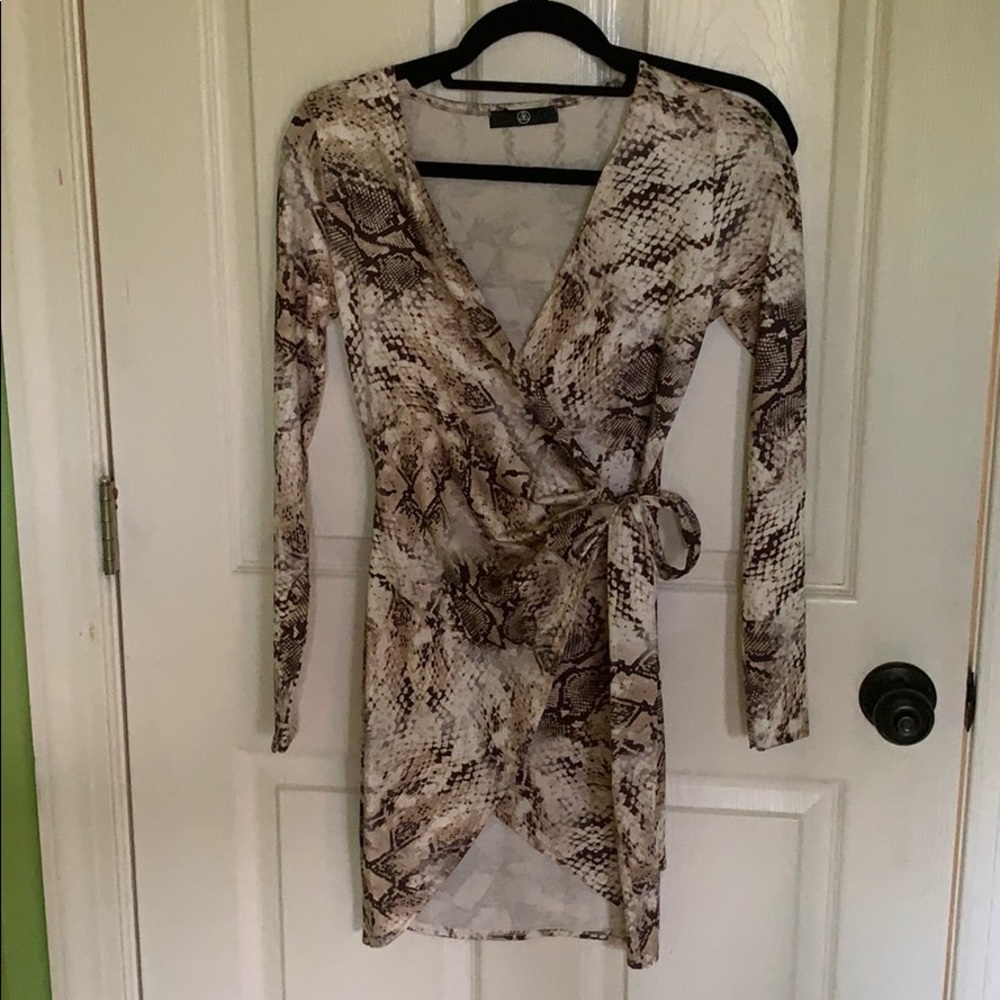 wrap dress